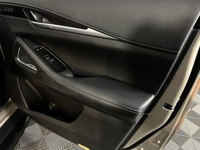 Photo of 2022 Warm Titanium/Black Obsidian INFINITI QX60