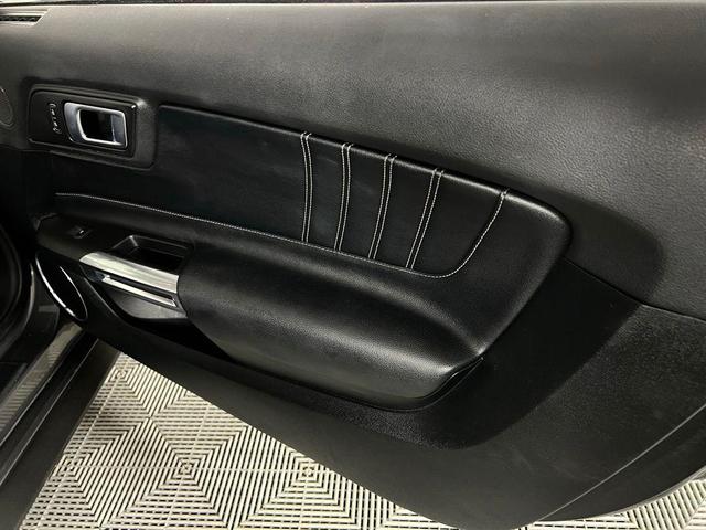 Photo of 2023 Carbonized Gray Metallic Ford Mustang