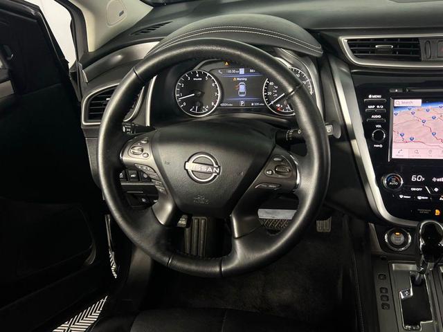 Photo of 2023 Gun Metallic Nissan Murano
