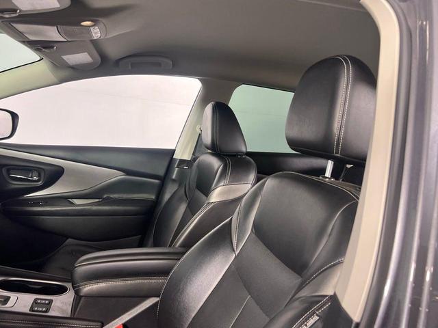 Photo of 2023 Gun Metallic Nissan Murano