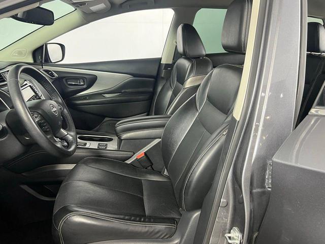Photo of 2023 Gun Metallic Nissan Murano