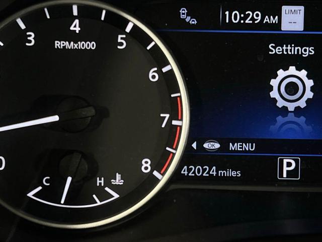 Photo of 2023 Gun Metallic Nissan Murano