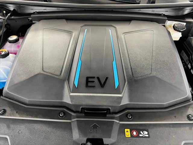 Photo of 2023 Abyss Black Hyundai IONIQ 5