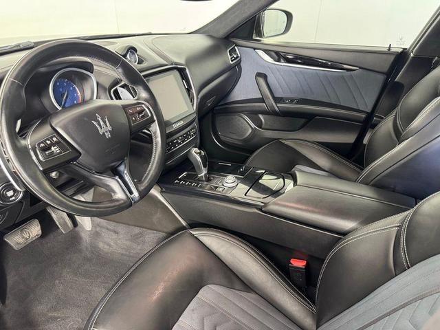 Photo of 2018 Black Maserati Ghibli