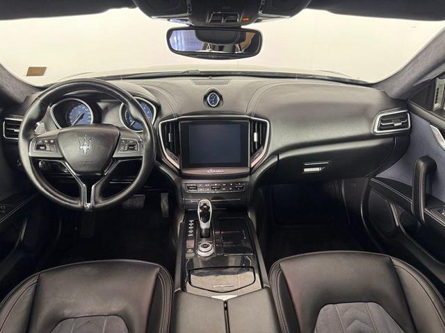 Photo of 2018 Black Maserati Ghibli
