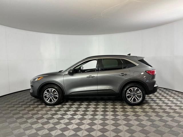 Photo of 2021 Carbonized Gray Metallic Ford Escape