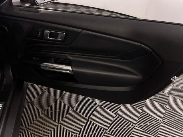Photo of 2024 Gray Metallic Ford Mustang