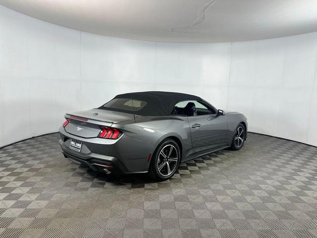 Photo of 2024 Gray Metallic Ford Mustang