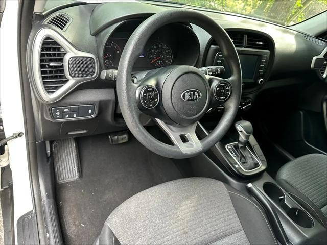 Photo of 2021 White Kia Soul