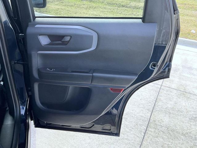 Photo of 2022 Alto Blue Metallic Tinted Clearcoat Ford Bronco Sport