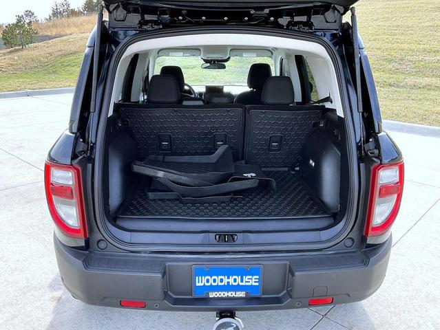Photo of 2022 Alto Blue Metallic Tinted Clearcoat Ford Bronco Sport