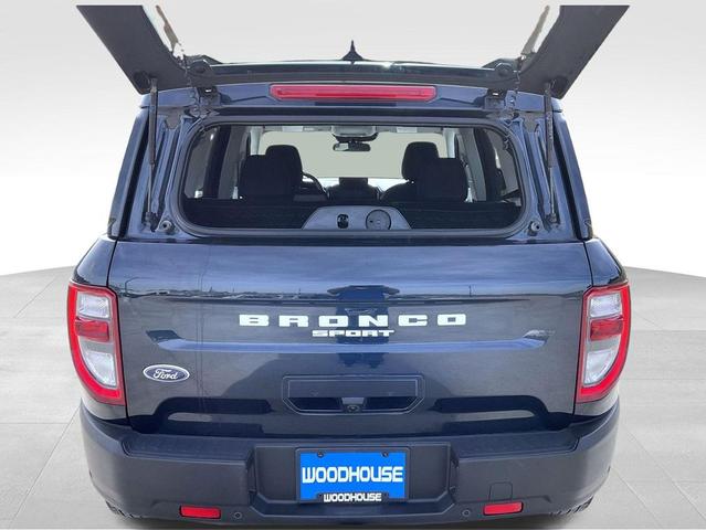 Photo of 2022 Alto Blue Metallic Tinted Clearcoat Ford Bronco Sport