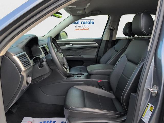 Photo of 2022 Platinum Gray Metallic Volkswagen Atlas