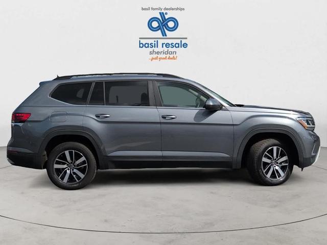 Photo of 2022 Platinum Gray Metallic Volkswagen Atlas