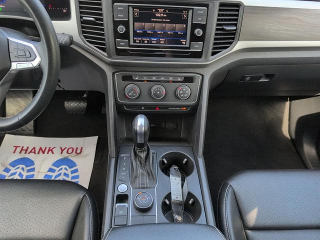 Photo of 2022 Platinum Gray Metallic Volkswagen Atlas