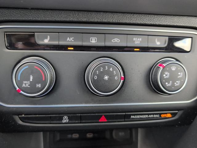 Photo of 2022 Platinum Gray Metallic Volkswagen Atlas