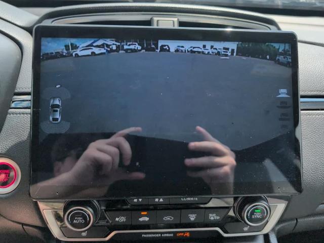 Photo of 2019 Obsidian Blue Pearl Honda CR-V