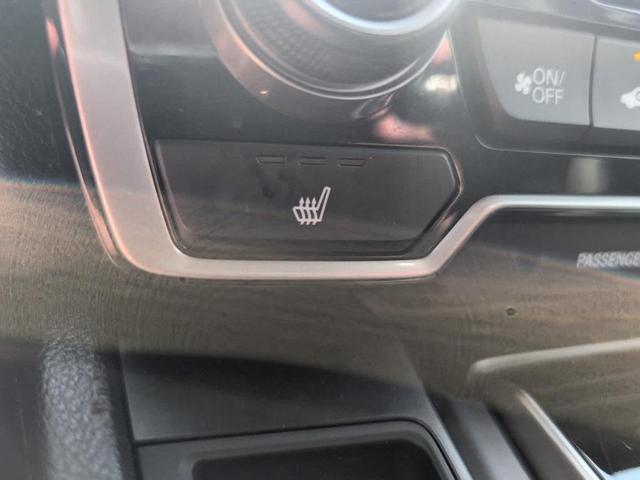 Photo of 2019 Obsidian Blue Pearl Honda CR-V