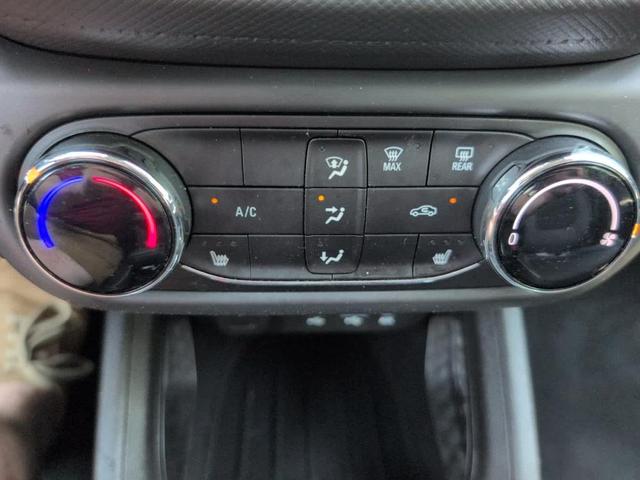 Photo of 2022 Blue Glow Metallic Chevrolet Trailblazer