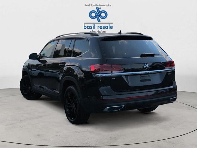 Photo of 2022 Deep Black Pearl Effect Volkswagen Atlas
