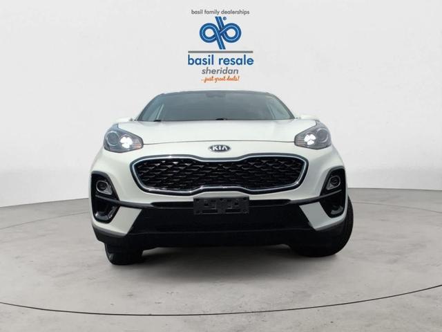 Photo of 2022 Snow White Pearl Kia Sportage