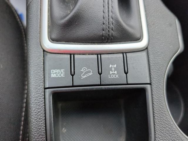 Photo of 2022 Snow White Pearl Kia Sportage