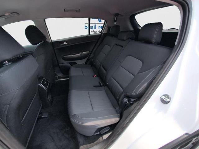 Photo of 2022 Snow White Pearl Kia Sportage