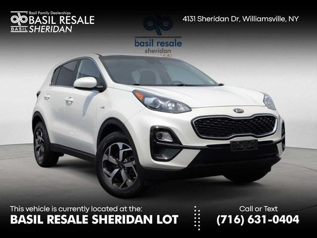 Photo of 2022 Snow White Pearl Kia Sportage