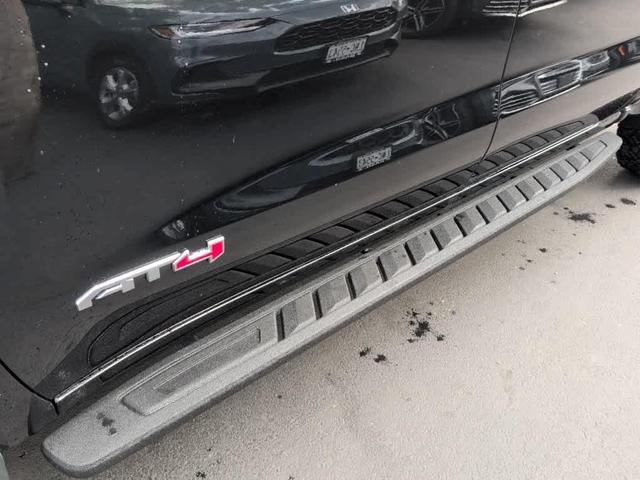 Photo of 2022 Onyx Black GMC Sierra 1500