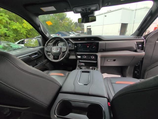 Photo of 2022 Onyx Black GMC Sierra 1500