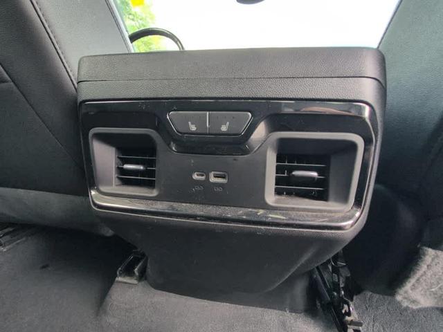 Photo of 2022 Onyx Black GMC Sierra 1500