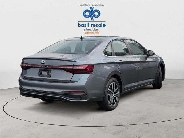 Photo of 2025 Platinum Gray Metallic Volkswagen Jetta