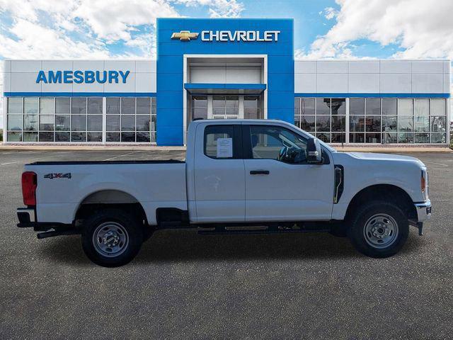 Photo of 2023 OXFORD WHITE Ford F-350