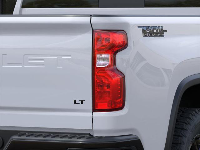 Photo of 2025 Summit White Chevrolet Silverado 2500