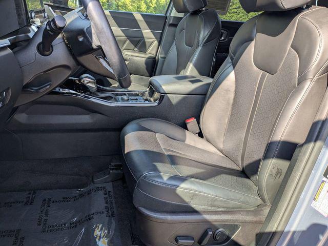 Photo of 2022 Everlasting Silver Kia Sorento