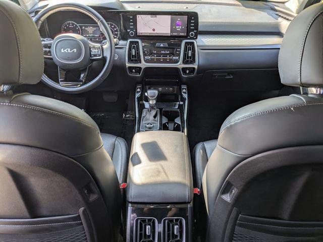 Photo of 2022 Everlasting Silver Kia Sorento