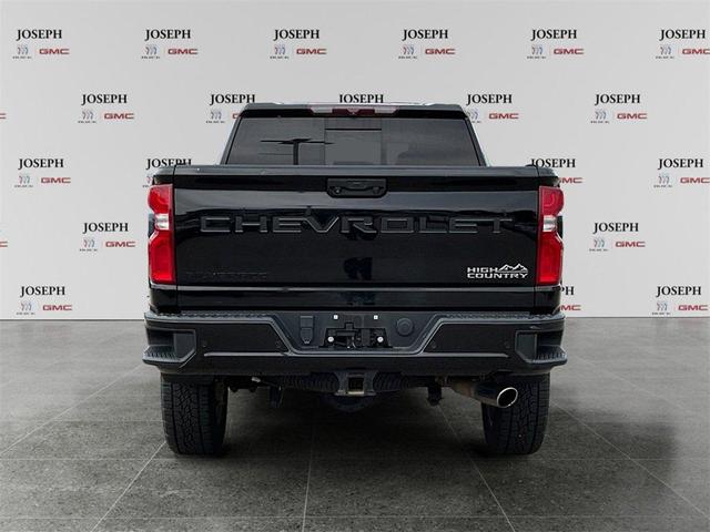 Photo of 2020 Black Chevrolet Silverado 2500