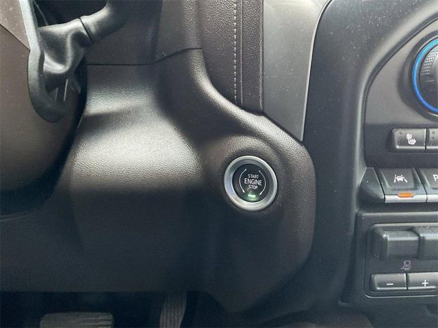 Photo of 2020 White Chevrolet Silverado 1500