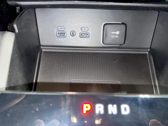 Photo of 2023 Bright White Clearcoat Jeep Grand Cherokee