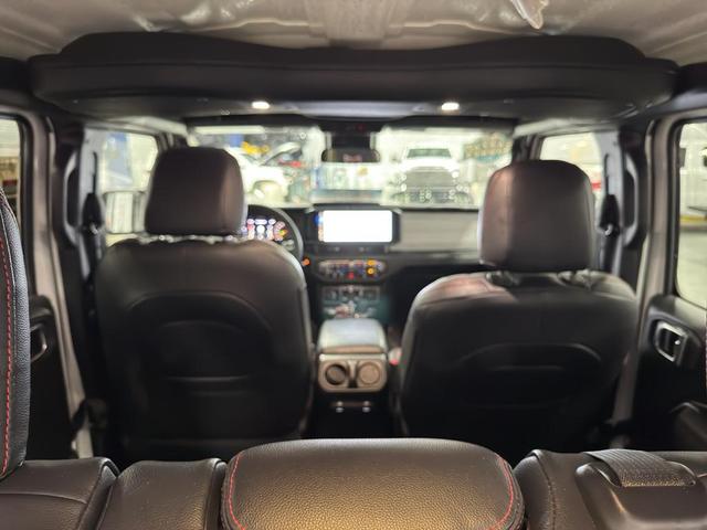 Photo of 2024 Bright White Clearcoat Jeep Wrangler