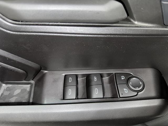 Photo of 2023 Black Chevrolet Colorado