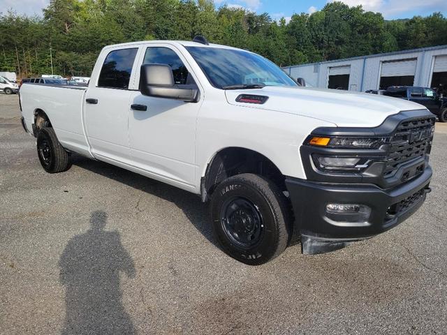 Photo of 2025 Bright White Clearcoat RAM 2500