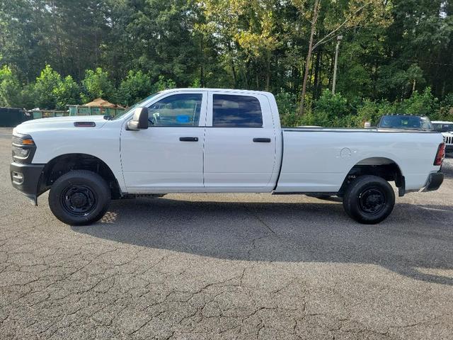 Photo of 2025 Bright White Clearcoat RAM 2500