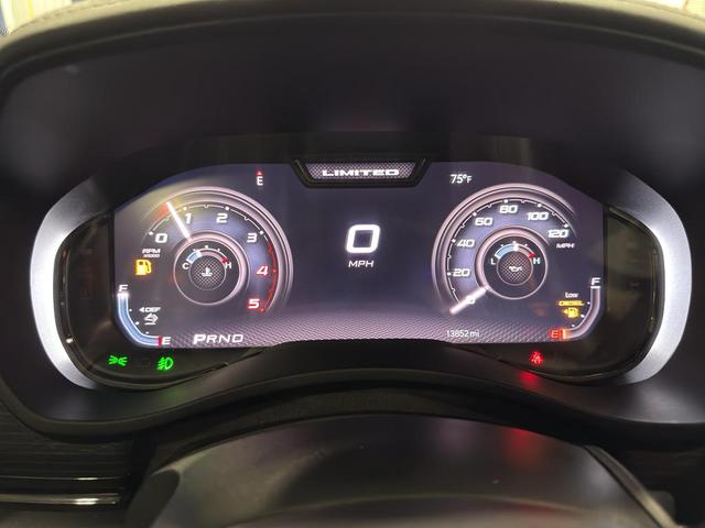 Photo of 2024 Pearl White RAM 2500
