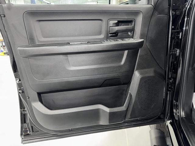 Photo of 2025 Diamond Black RAM 2500