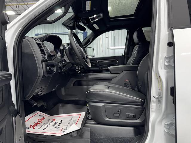 Photo of 2025 Bright White Clearcoat RAM 2500