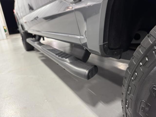 Photo of 2024 Carbonized Gray Metallic Ford F-350