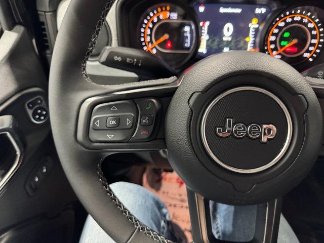 Photo of 2025 Black Clearcoat Jeep Wrangler