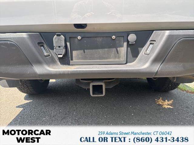 Photo of 2018 Oxford White Ford F-150