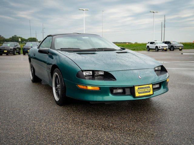 Photo of 1997 Bright Green Metallic Chevrolet Camaro